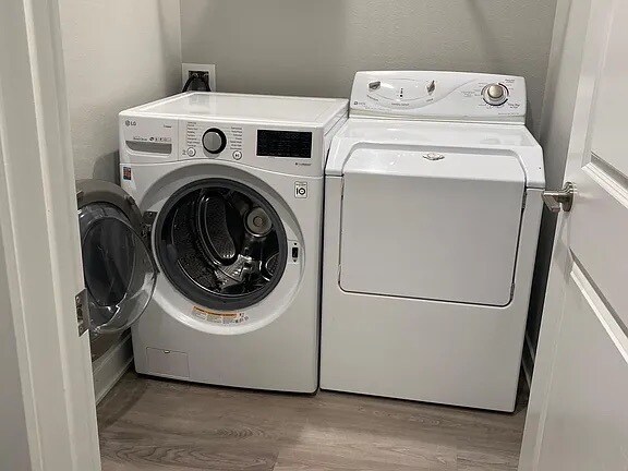 Building Photo - 5440 154th Ct