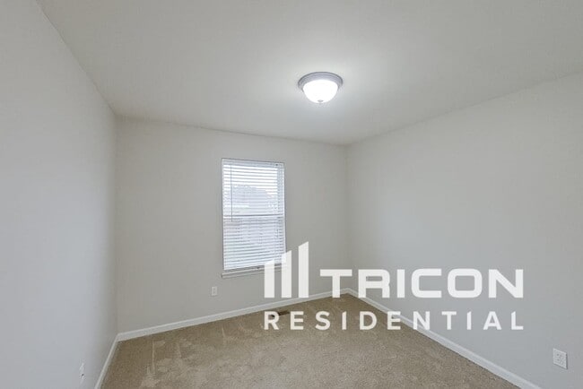 Building Photo - 310 Woodson Trail Dr