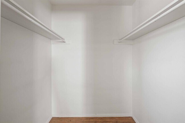 Building Photo - 3421 Willowrun Dr