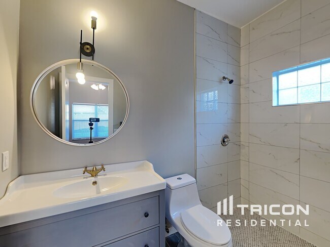 Building Photo - 6807 Exeter Park Place Apollo Beach FL