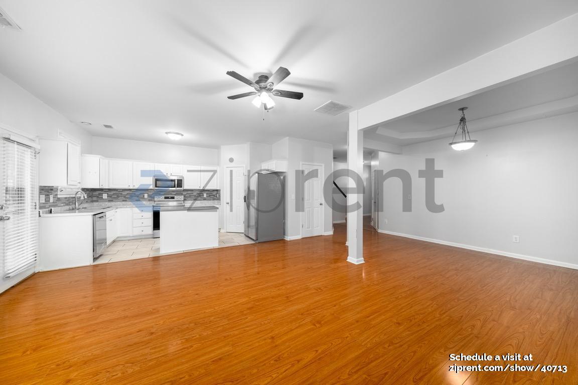 Building Photo - 3296 Sheffield Cir
