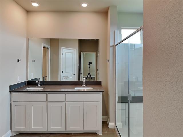Building Photo - 212 Dunmore Ct