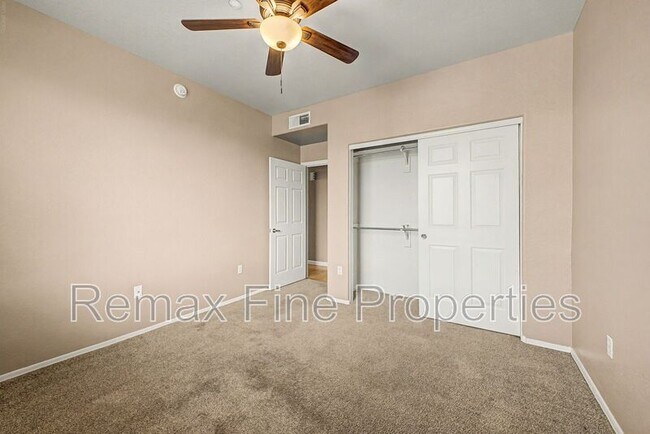 Building Photo - 5303 N 7th St