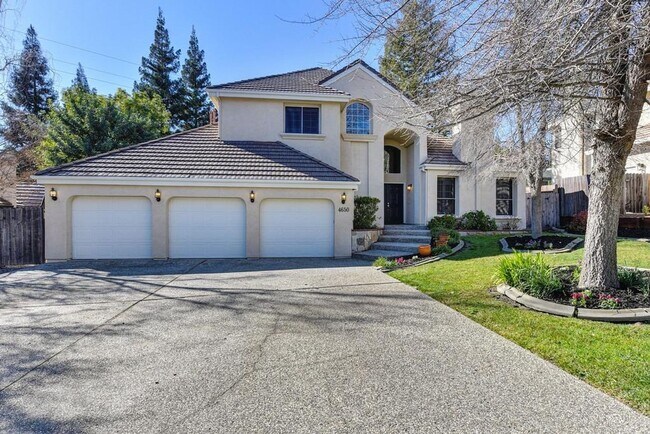 Building Photo - Elegant Granite Bay Home Located in Treelake Village and the  Eureka Union School District