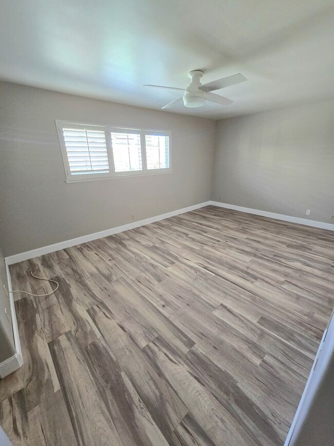 Building Photo - Beautiful spacious home in a lovely neighborhood near Cal Lu! RV Parking!