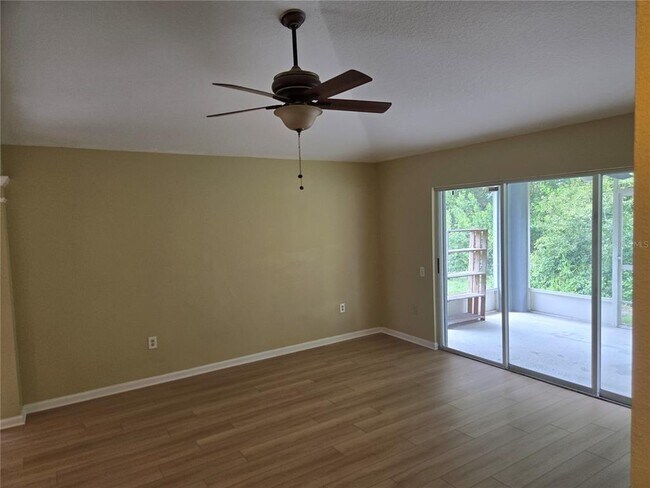Building Photo - 1424 Wylie Ct