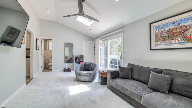 Building Photo - 6 N Lancaster Ave