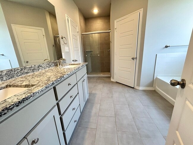 Building Photo - 7612 61st St