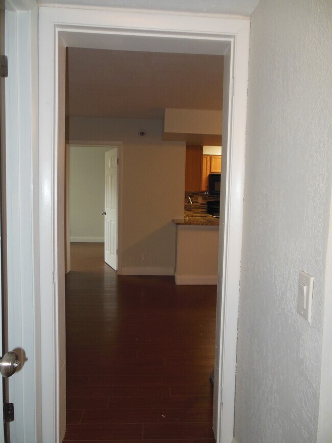 Building Photo - TWO BEDROOM TWO BATHROOM! WATERFRONT COMMU...