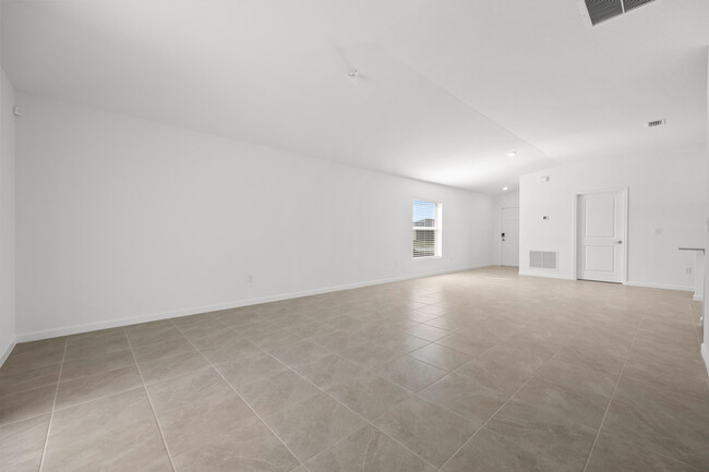 Building Photo - 965 Bent Creek Dr
