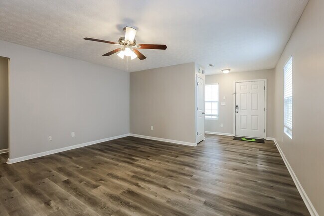 Building Photo - 11409 Cuyahoga Dr