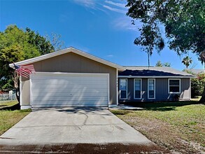 Building Photo - 7425 Willow Wisp Dr W