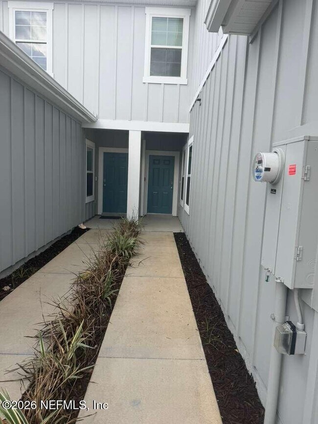 Building Photo - 107 Blue Hvn Rd