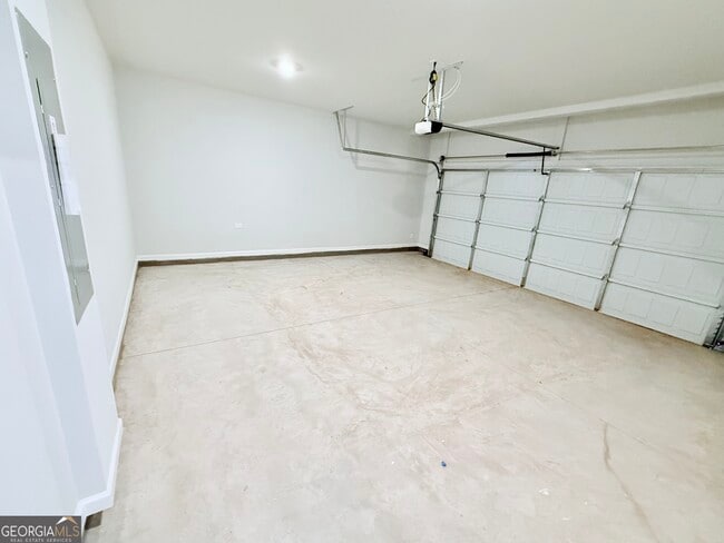 Building Photo - 236 Chiswick Lp