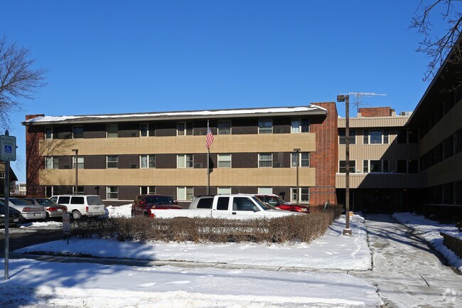 Building Photo - Riverview Manor