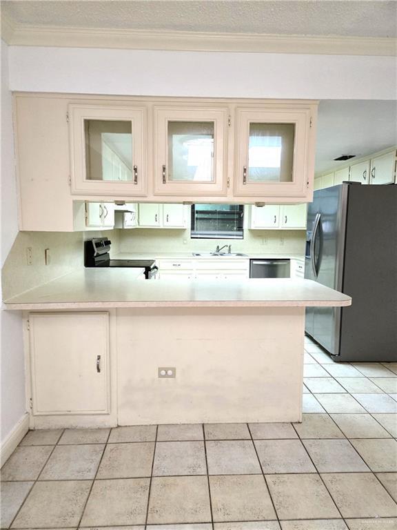 Building Photo - 20 Redbud Ave