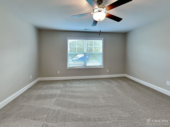 Building Photo - 20 Pine Meadow Way