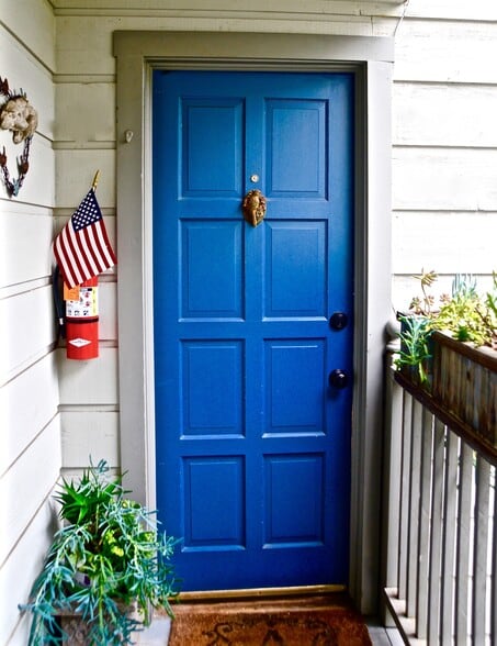 Building Photo - 137 4th St