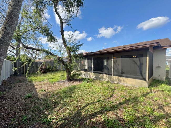 Building Photo - Cypress Landing - Community Pool