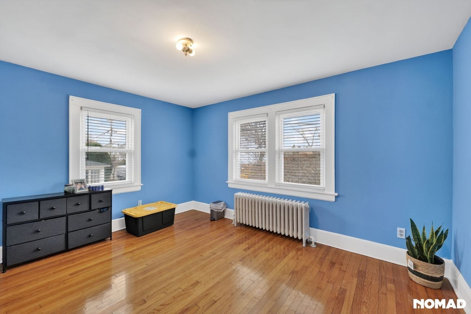 Building Photo - 96 Kenwood Ave