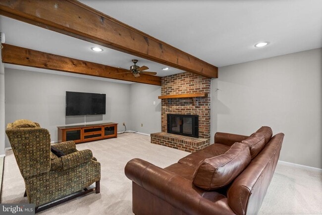Building Photo - 10218 Feaga Farm Ct