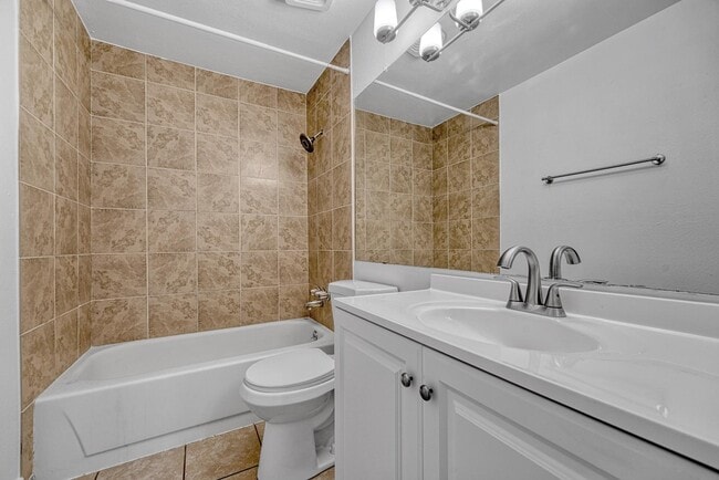 Building Photo - 16934 E Whitaker Dr