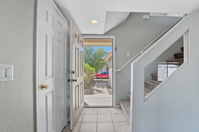 Building Photo - Charming El Mirage Rental – 3 Bedrooms, 2....