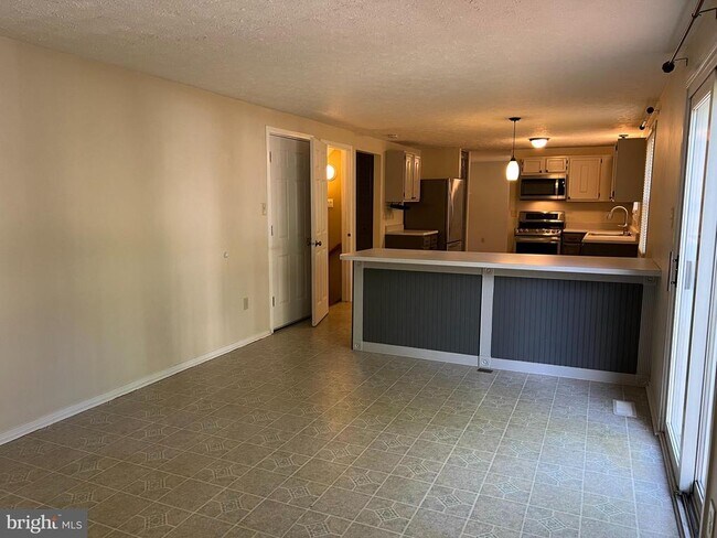 Building Photo - 12205 Parkstream Terrace