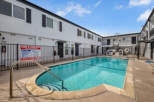 Building Photo - MONTICELLO APARTMENT HOMES- FULLY UPGRADED! Riverside, CA