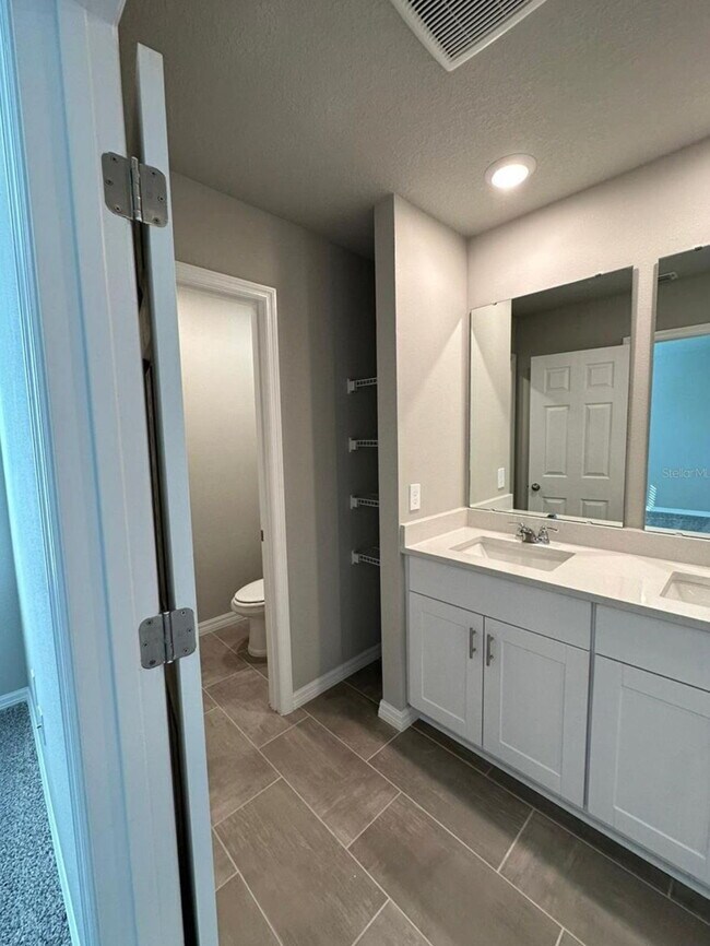 Building Photo - New 3 Bed, 2.5 Bath Townhouse in Davenport FL 33896 – Built 2023, Low HOA