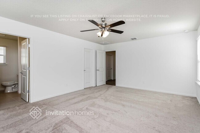 Building Photo - 2330 Southbury Dr