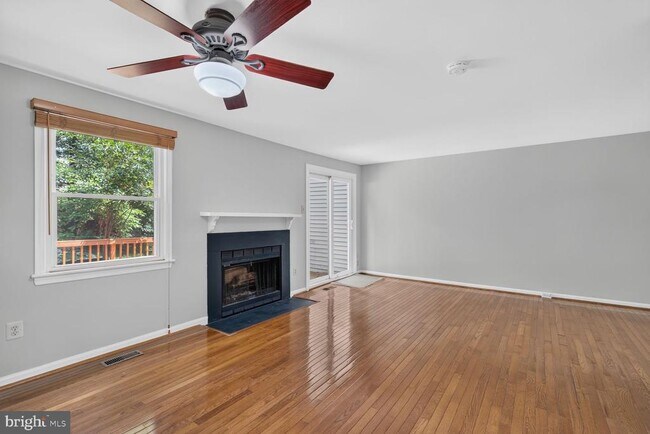 Building Photo - 8228 Goldstream Ct