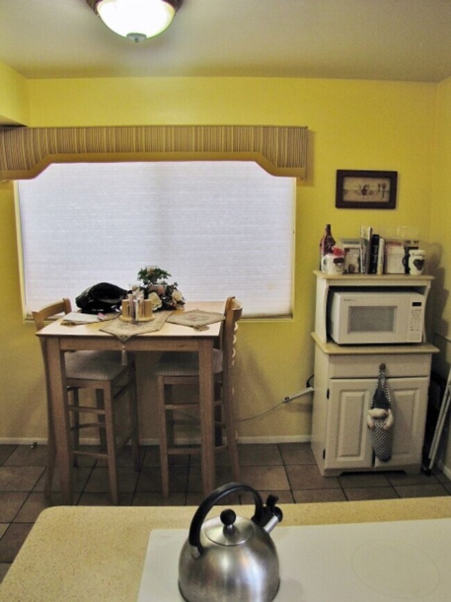 Building Photo - 3BR/2BA w/ central A/C in Sierra Vista, AZ