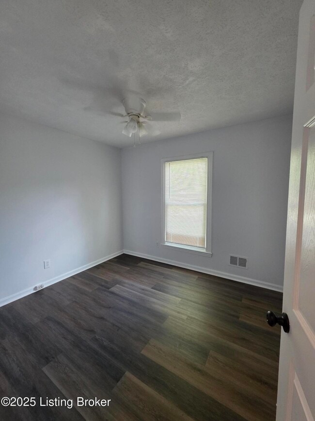 Building Photo - 4504 St Claude Dr