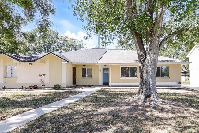 Building Photo - 3308 Laurel Dale Dr