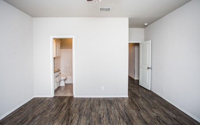 Building Photo - Luxury Duplex in Coveted Cooper ISD, Lubbock