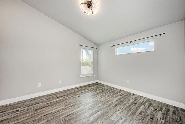 Building Photo - 5308 Downs Dr