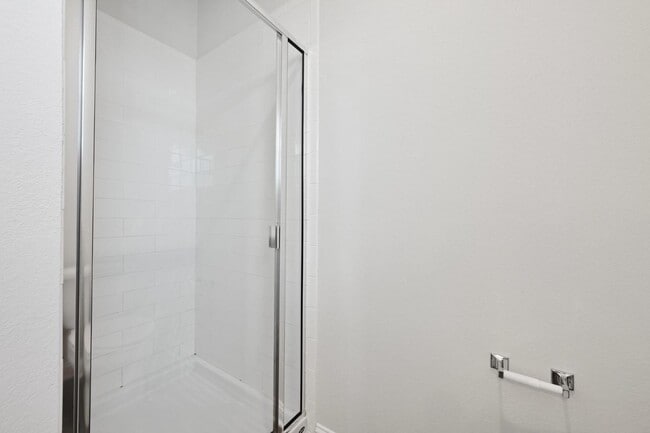 Building Photo - 7902 Mellencamp Dr