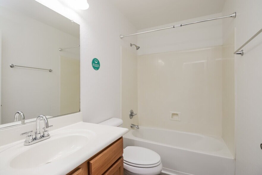 Building Photo - 39378 N Parisi Cir