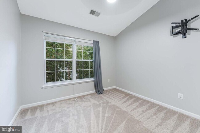 Building Photo - 1274 Wild Hawthorn Way