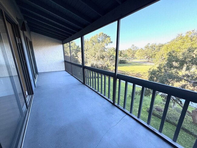 Building Photo - LOW MOVE-IN COST! Newly Listed 2-Bed/2-Bath Condo for Rent in Sarasota, FL!! Avail. Now!