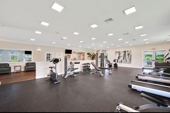 Building Photo - 8517 Waterstone Blvd