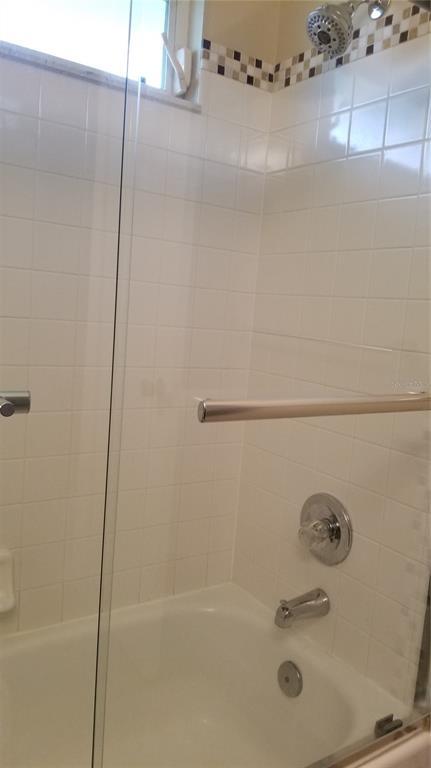 Building Photo - 5810 Garden Lakes Majestic