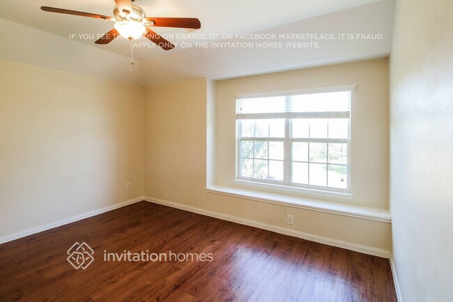 Building Photo - 18819 Dennington Dr