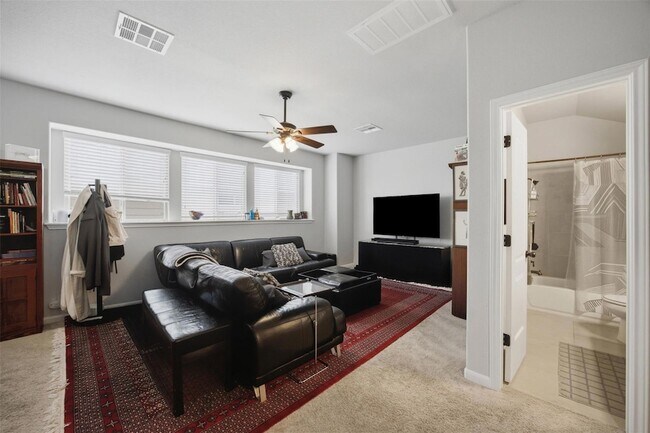 Building Photo - 328 Rock Mill Loop