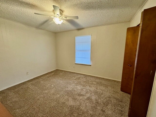 Building Photo - 2074 N Gregg Ave