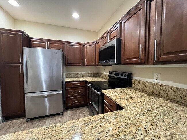 Building Photo - 9498 S Military Trl