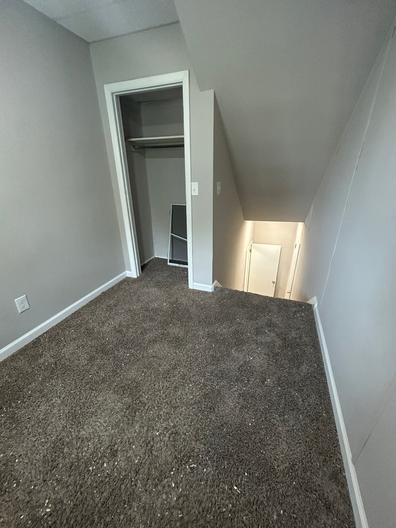 Building Photo - 116 N Bellevue Ave