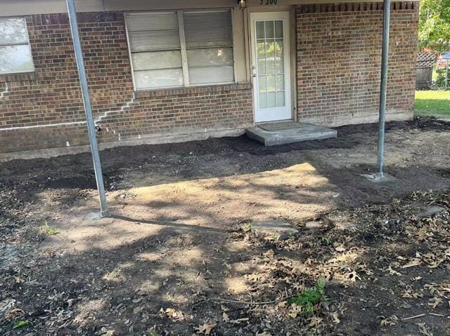 Building Photo - 3200 Santiago Dr
