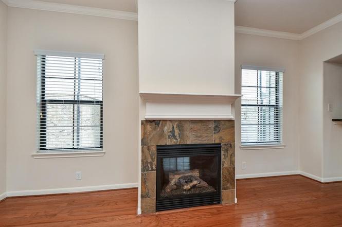 Building Photo - 4314 Koehler St